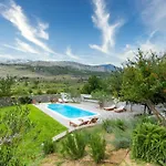 Serene Rural With Pool, Sun Deck, And Children's Play Area - Five Bedroom