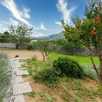 Serene Rural With Pool, Sun Deck, And Children's Play Area - Five Bedroom Tugare