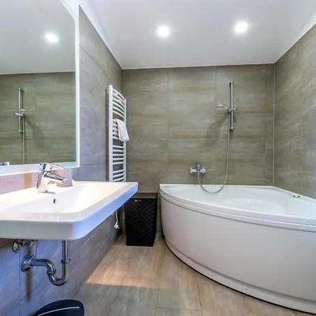 Serene Rural With Pool, Sun Deck, And Children's Play Area - Five Bedroom Villa